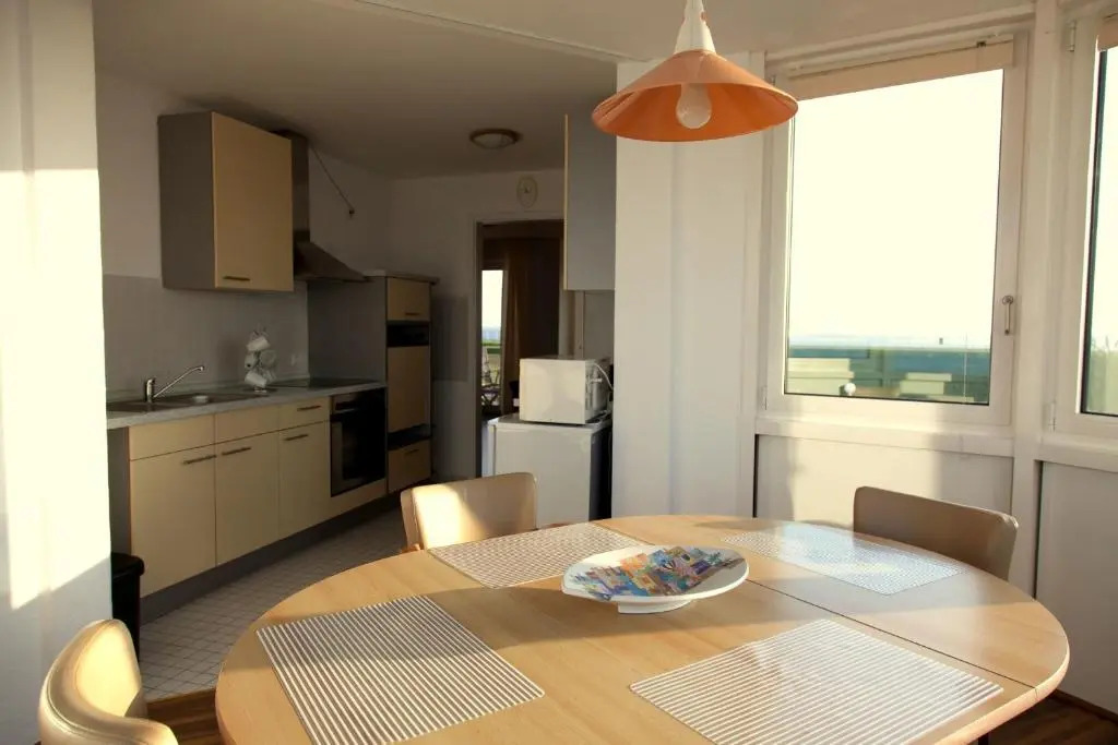 Apartment 8