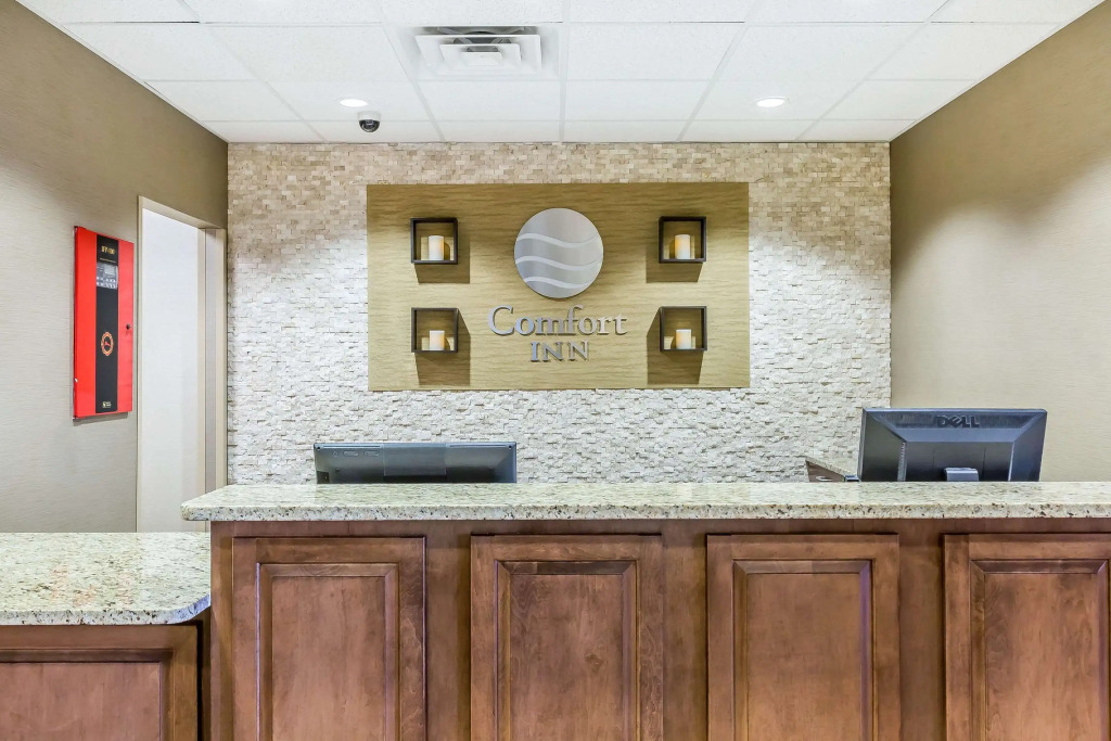 Comfort Inn Frederick - Ballenger Creek
