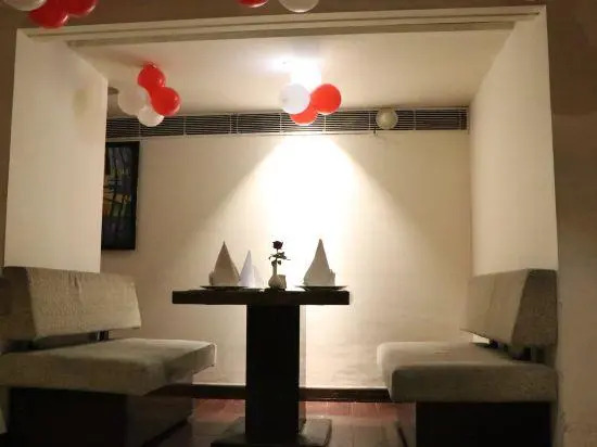 The Court Yard Hotel