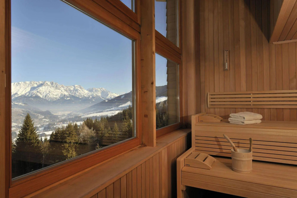 Holzhotel Forsthofalm