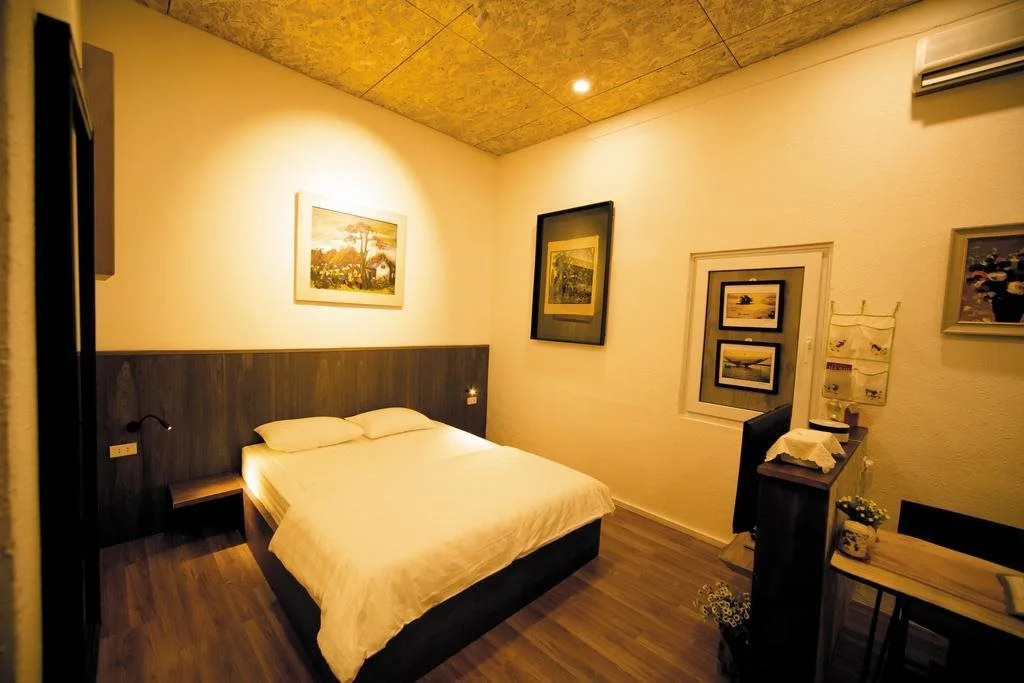 Elegant Studio Apartment