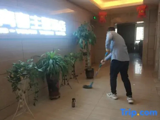 Yang Qingchun Theme Hotel (Taiyuan Qinxian North Street Shuangxi City)