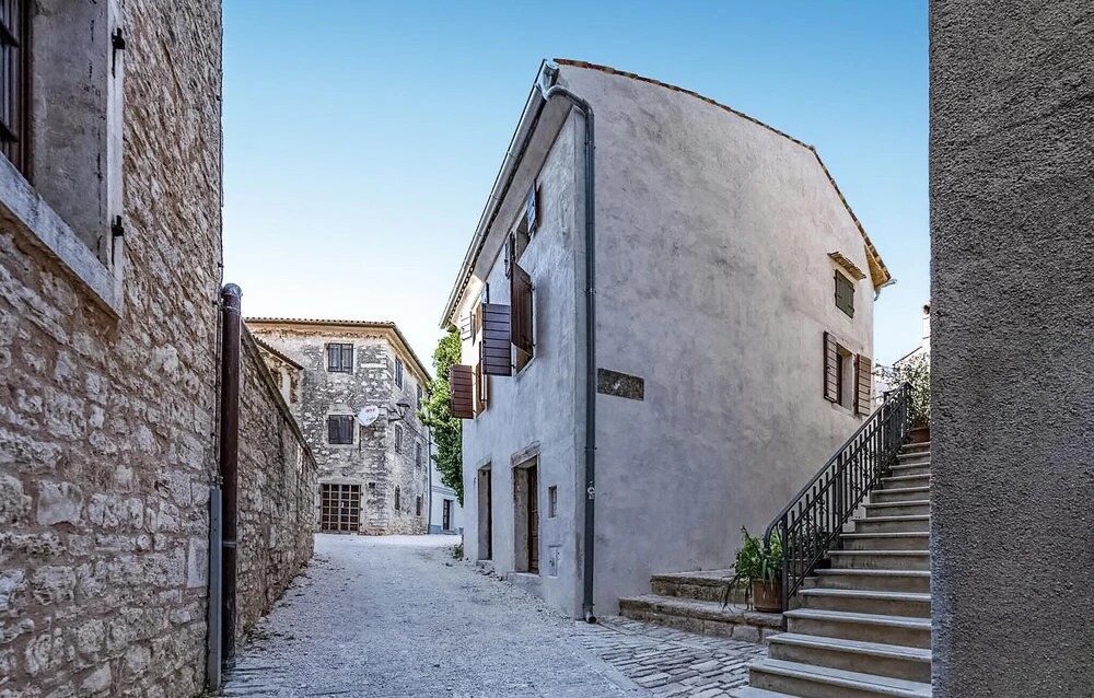 Luxurious Home In Bale With Wifi