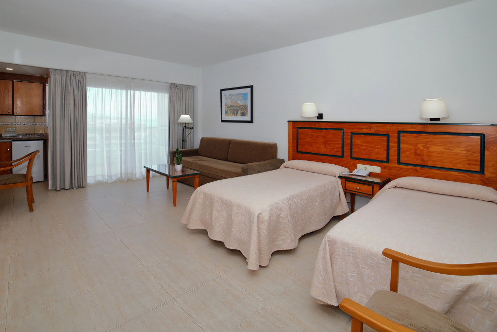 Hotel Apartamentos Pyr Fuengirola