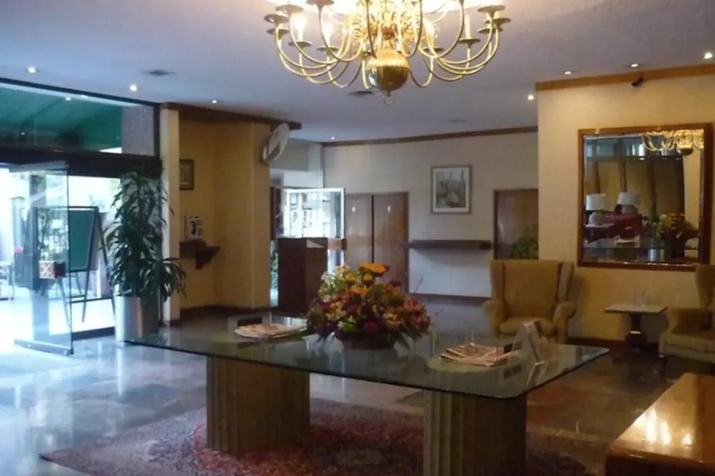 Hotel Bristol