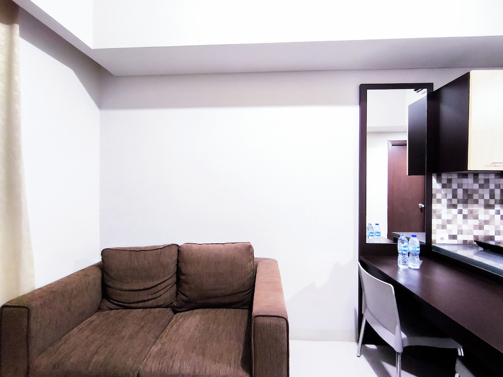 Compact And Warm 2Br At Apartement Skyland City Jatinangor