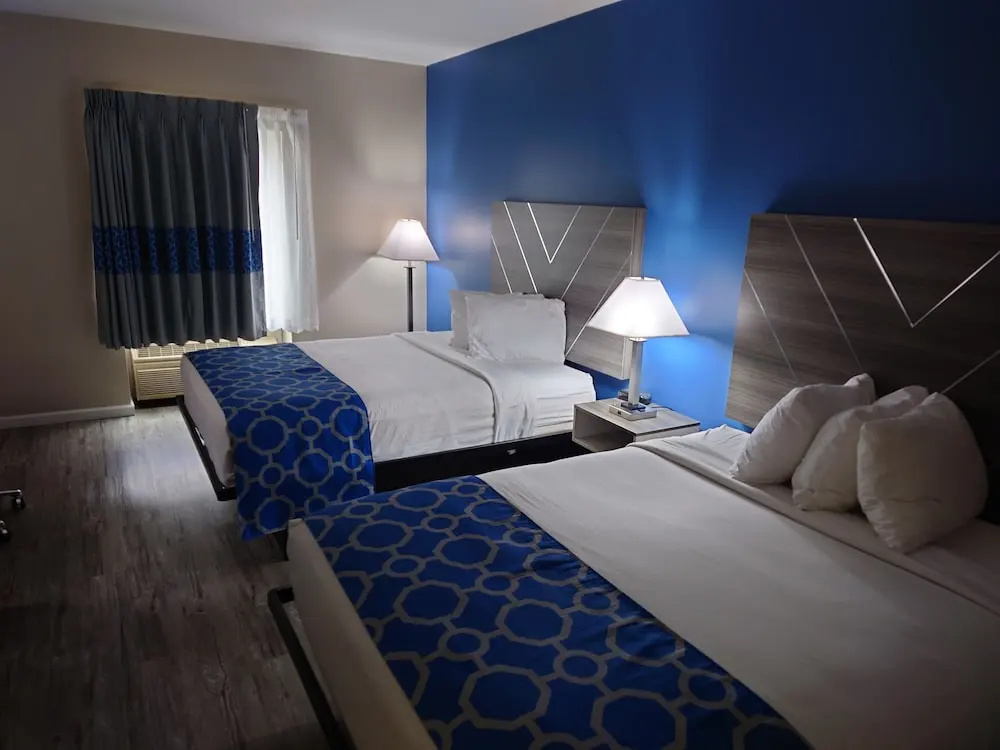 Best Western Country Side Inn