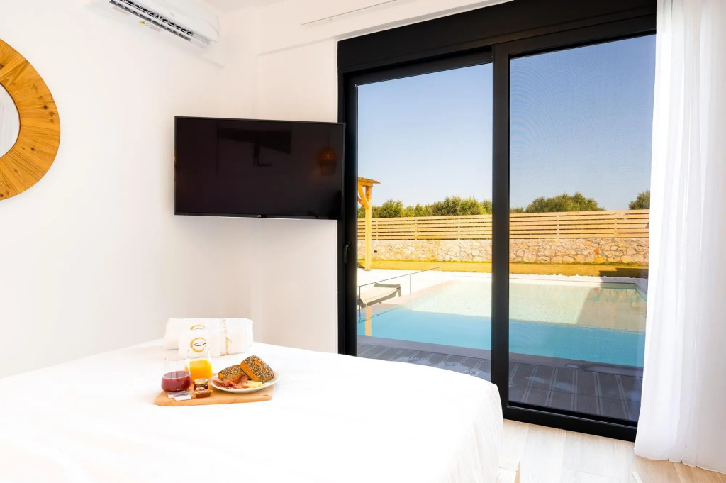 Sardines Luxury Villa 2