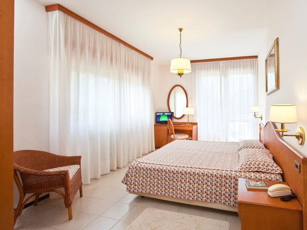 Hotel Gabbiano by Double Hospitality