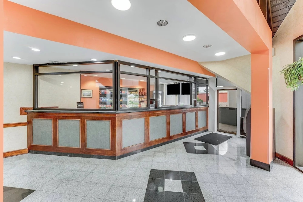 Motel 6 Philadelphia Northeast PA