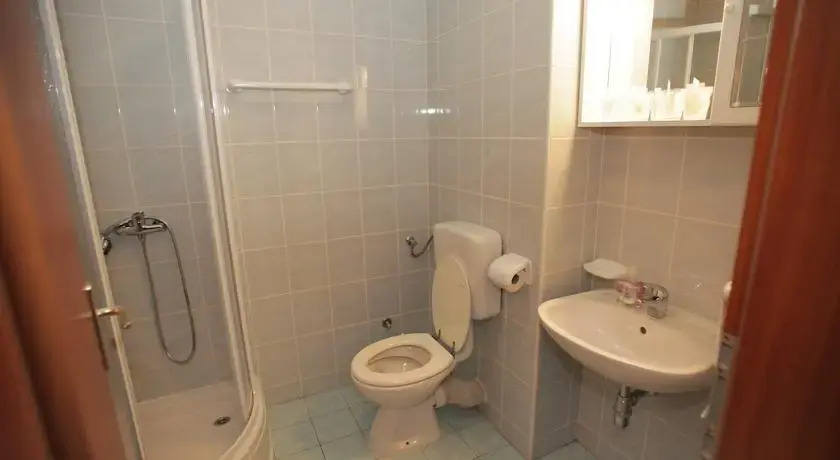 Rooms Maslina