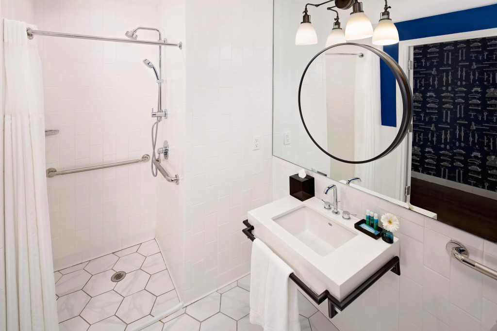Hotel Indigo Boston Garden by IHG