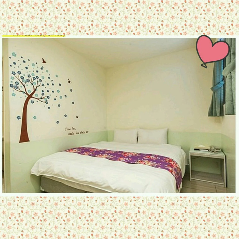 Happy Holiday Hotel