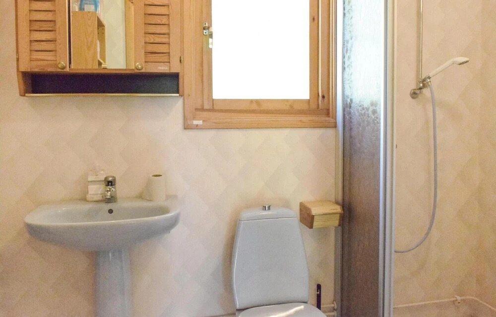 Gorgeous Home In Löderup With Wifi