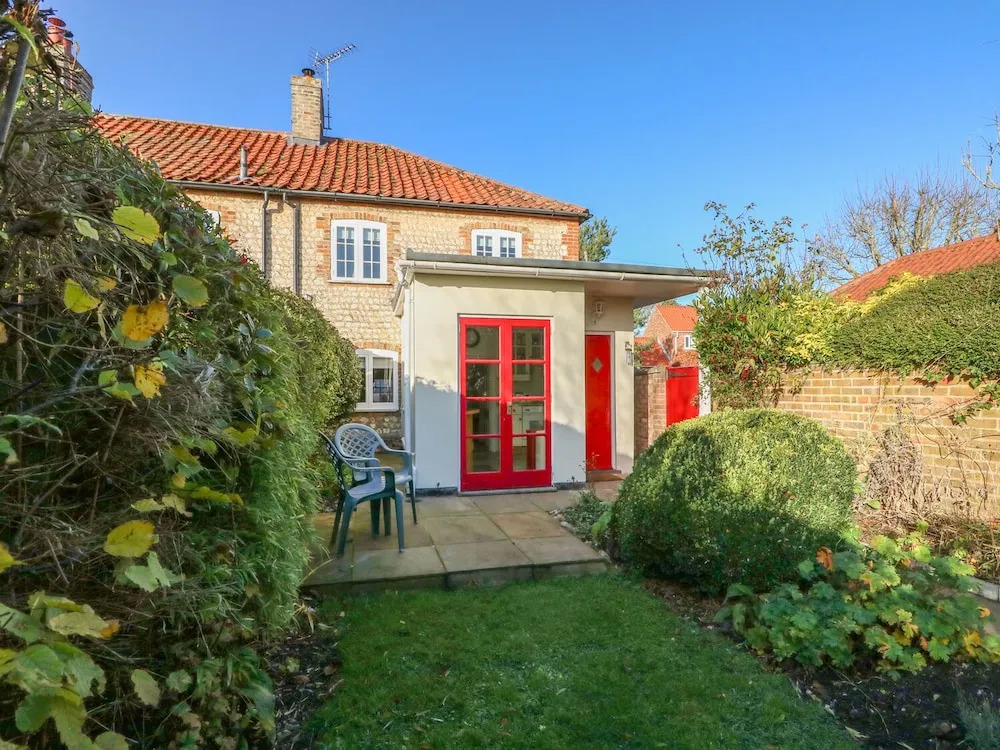 28 Oxborough