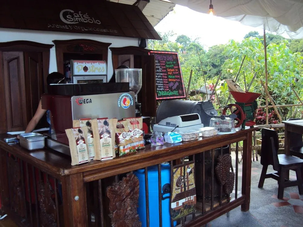 Hotel Campestre Lagos de Venecia - Chalet, glamping, camping y overlanding