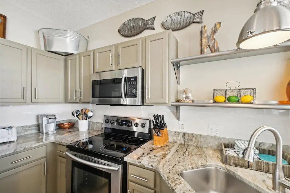 Sandpiper Cove 9214 2 Bedroom Condo by RedAwning