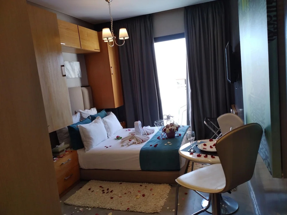 Dayet Ifrah by Rent Inn