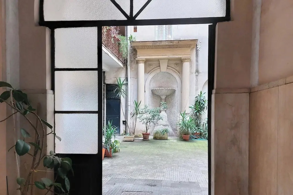 Testaccio Luminous And Large Apartment