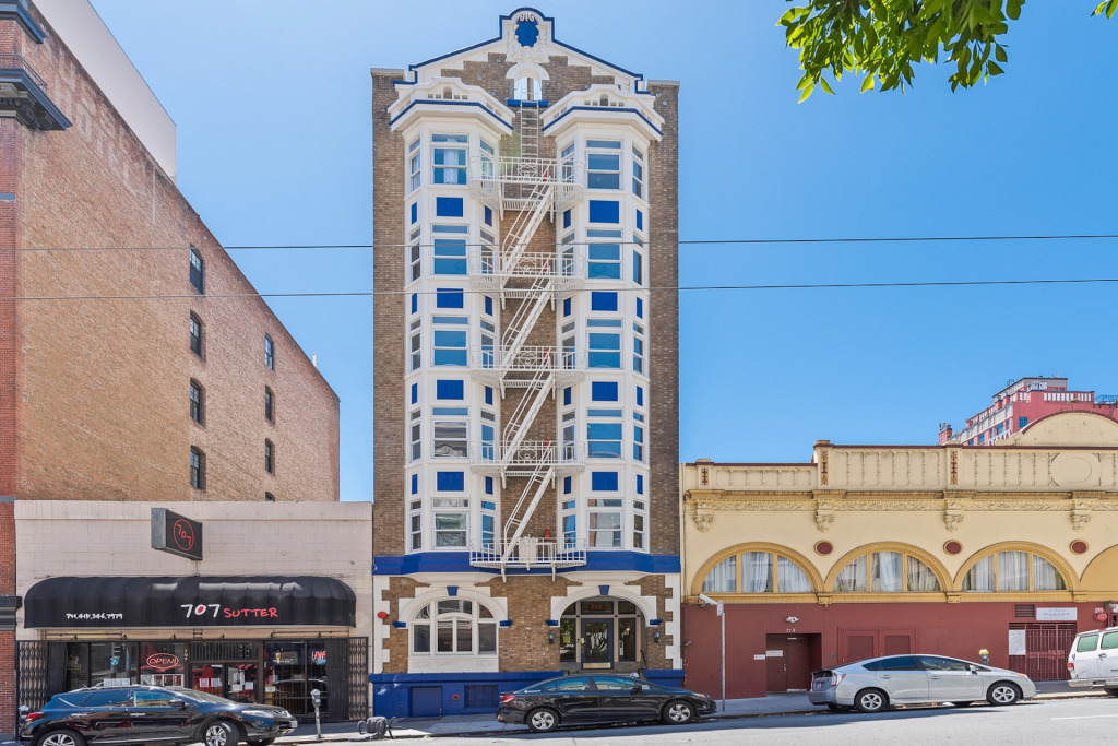 La Monarca Hotel B Unit 301