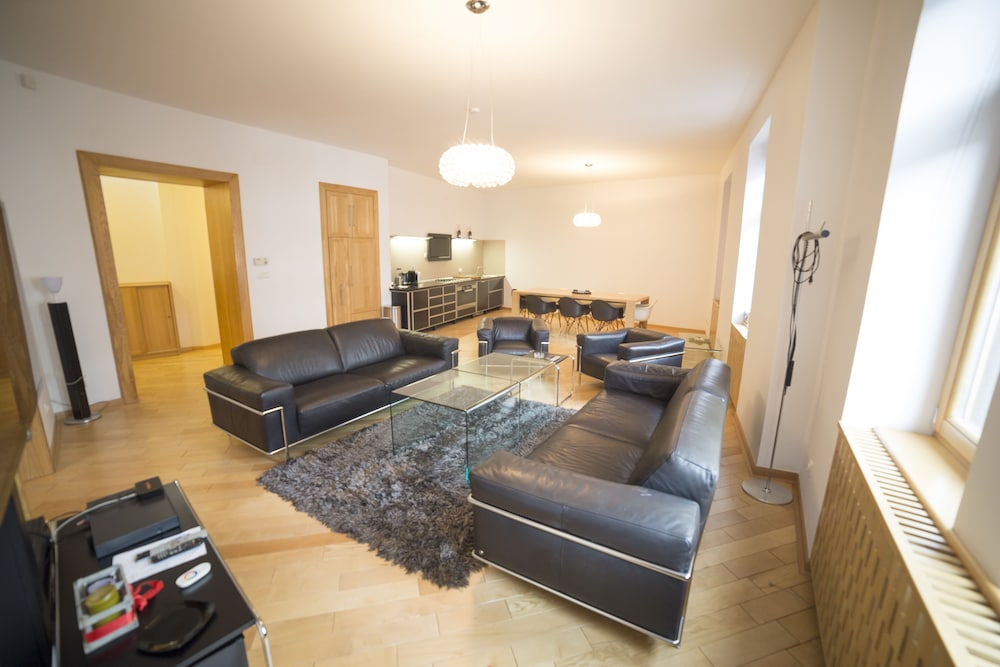 Premium Apartments