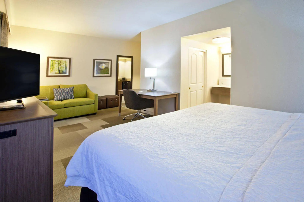 Hampton Inn & Suites Nashville-Smyrna