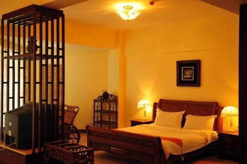Phoenix Rujia Sea View Holiday