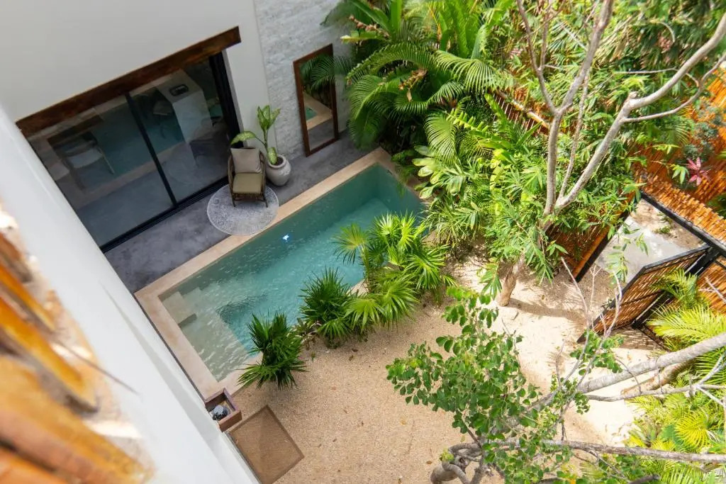 Nevana Luxury Villas by La Zebra