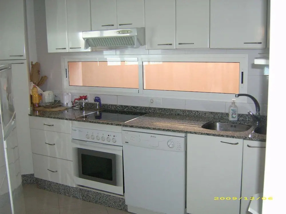 Inmovecos 1ºlinea playa Soling 5