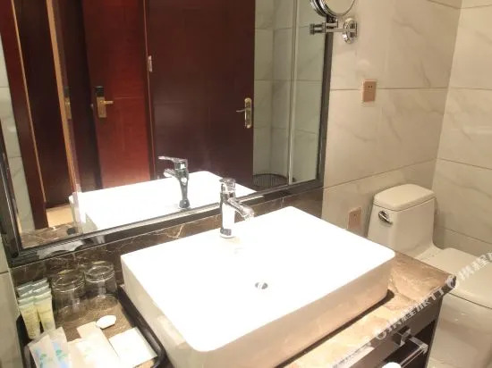 Yuzhen Hotel (Hefei South Railway Station Zhongke University)
