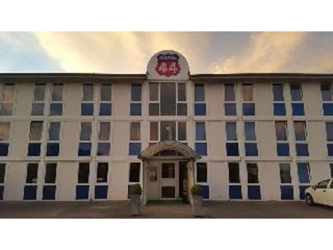 Motel 44