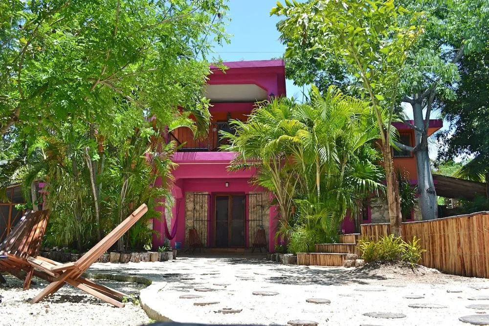 La Negrita Hostel - Adults Only