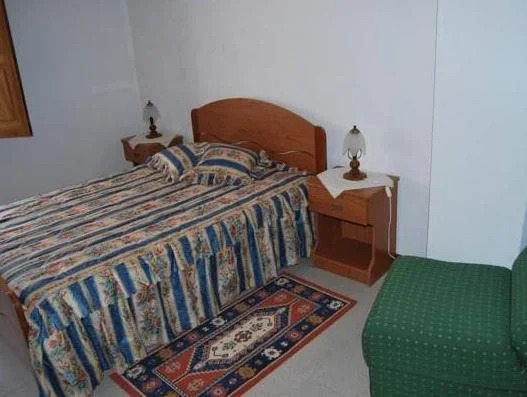 Neiva Guest House