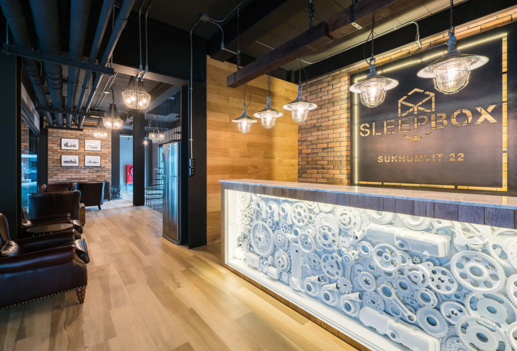 Sleep Box Hotel Sukhumvit 22