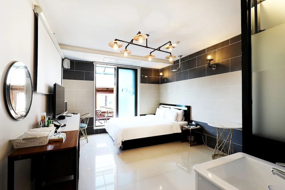 Russo Hotel