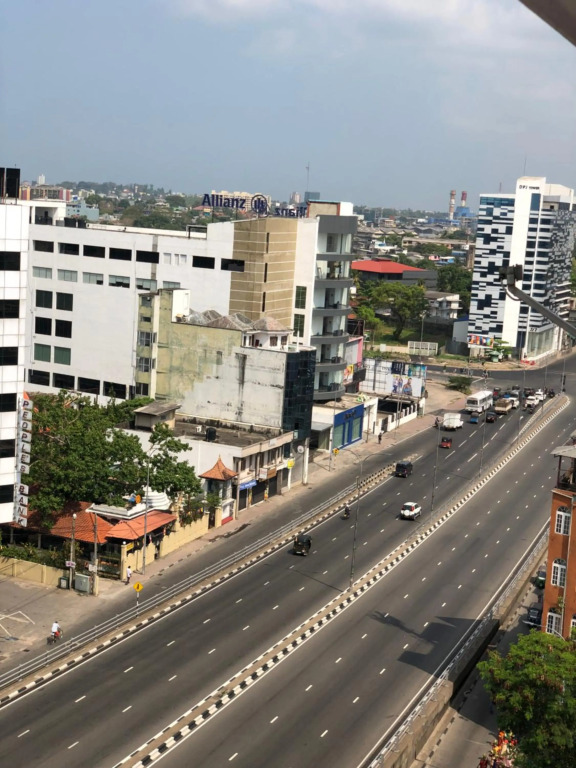 3 Room 10th Floor Apartment - Colombo city