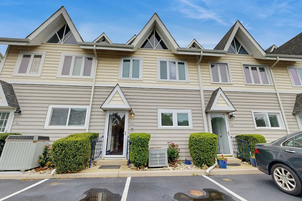 5 Blocks to Shore! Rehoboth Beach Family Escape