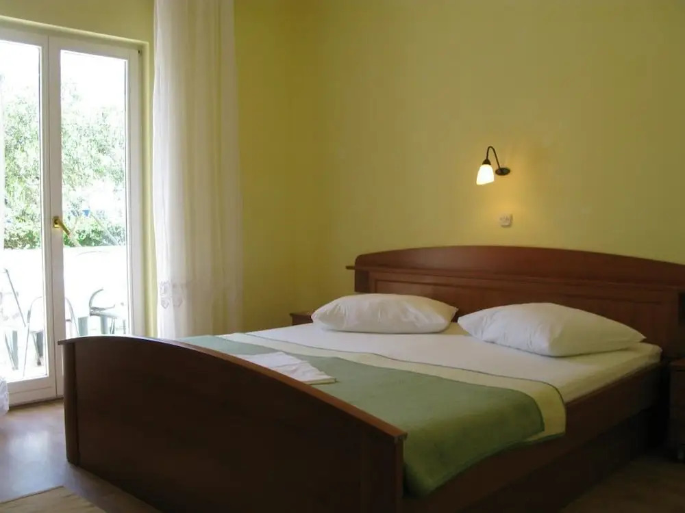 Apartments Darko by the sea