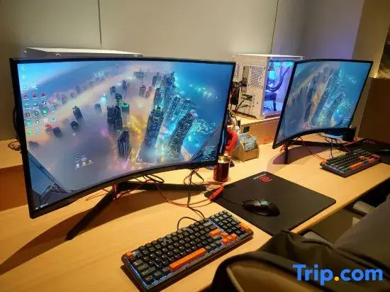 ZhiJian E-Sports Hotel
