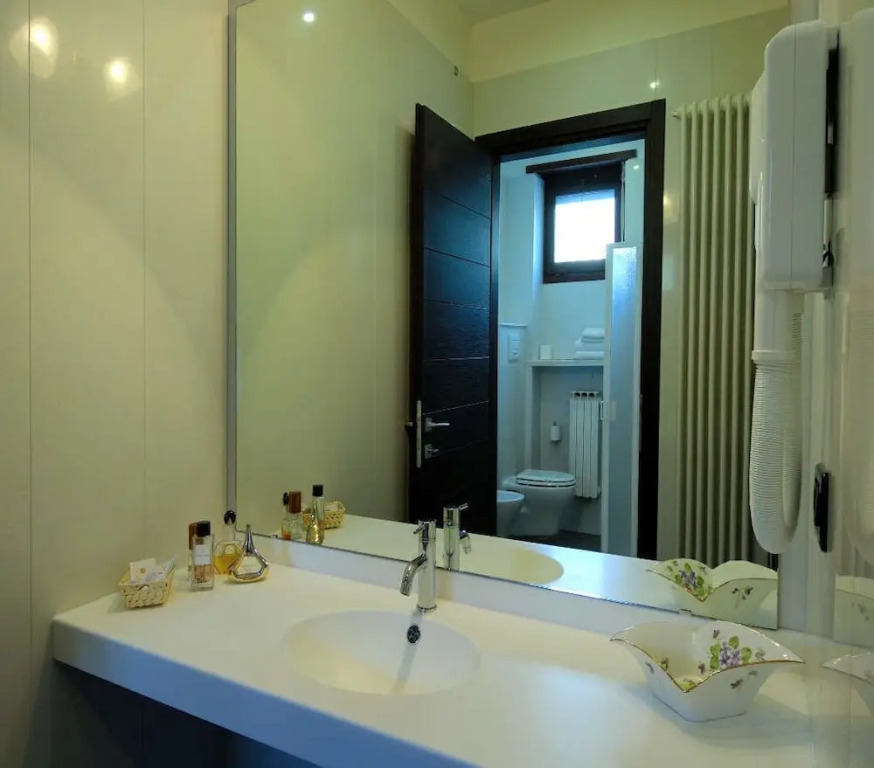 Hotel Bucaneve