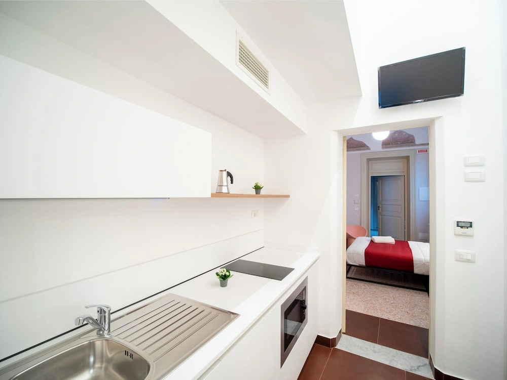 Nasis Apartments