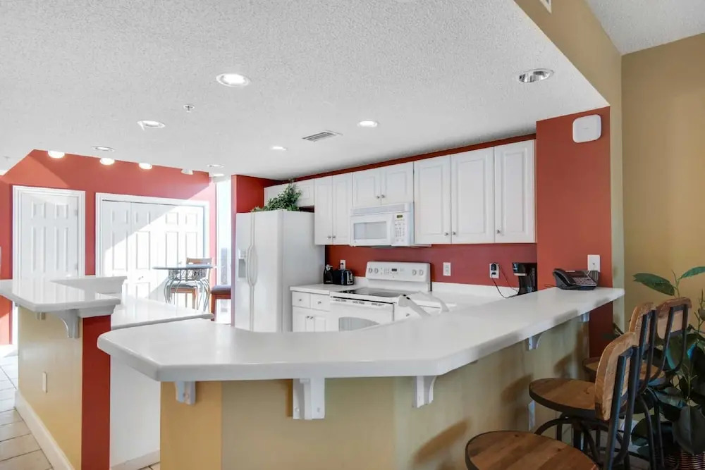 Majestic Beach Resort Tower II, 3 Bedroom Apartment