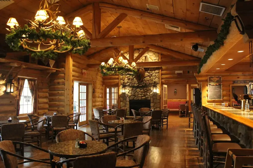Phoenix Inn Resort