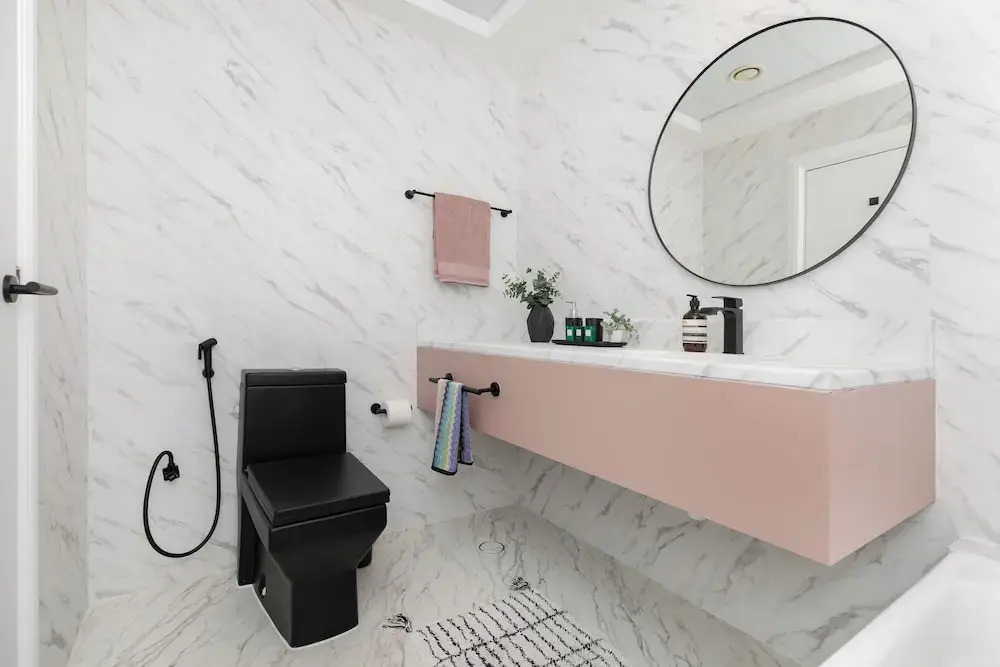 WelHome - Luxury 1BR Apt Mayfair Residency in Business Bay