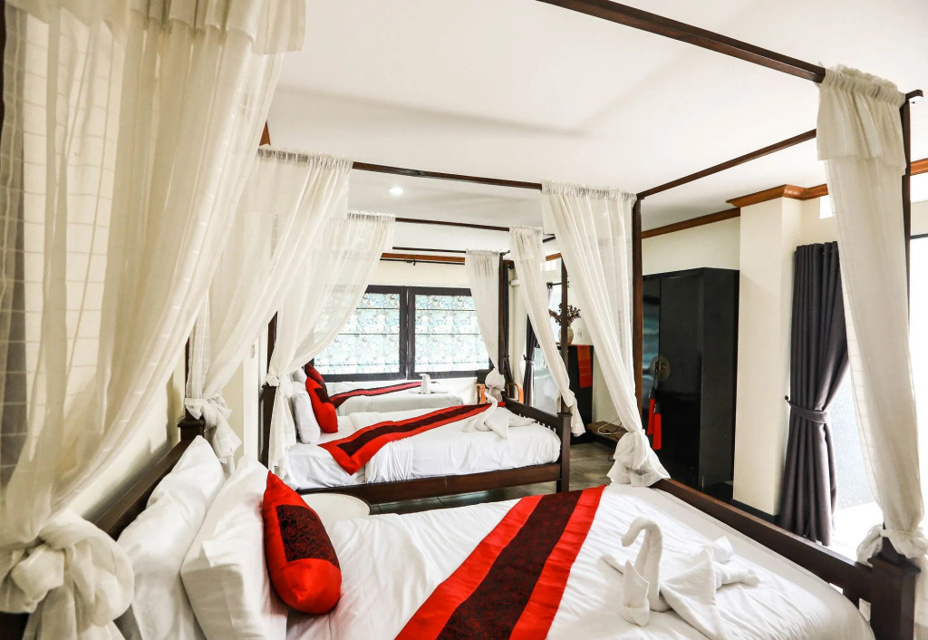 Sripoom Boutique House