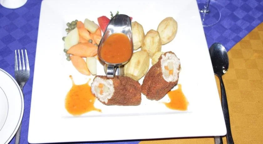 Teatot Hotel