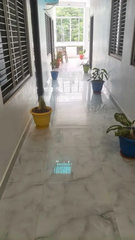 Shri narayan home stay