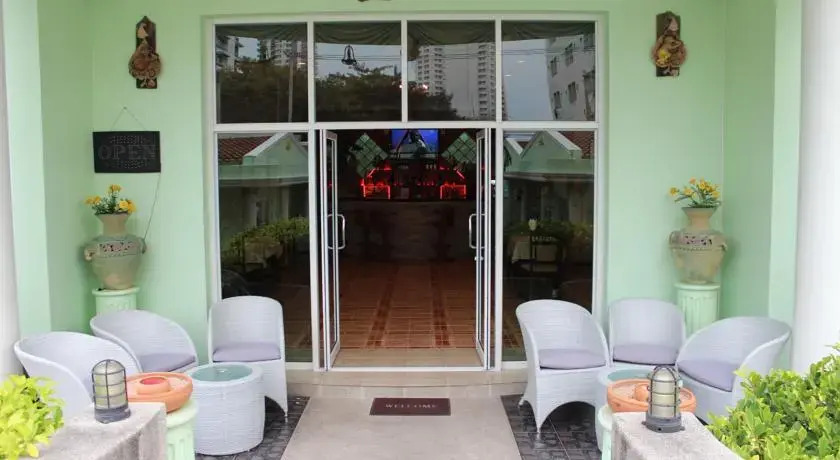 Romanasia Hotel