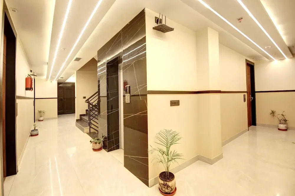 Hotel O Smart City