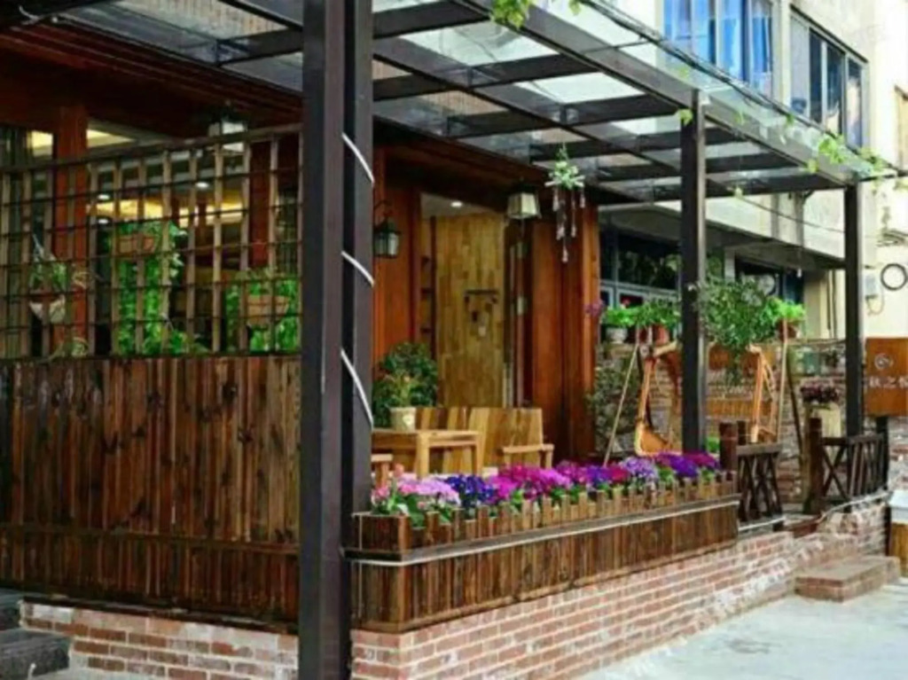 Qiuzhiyue Hotel